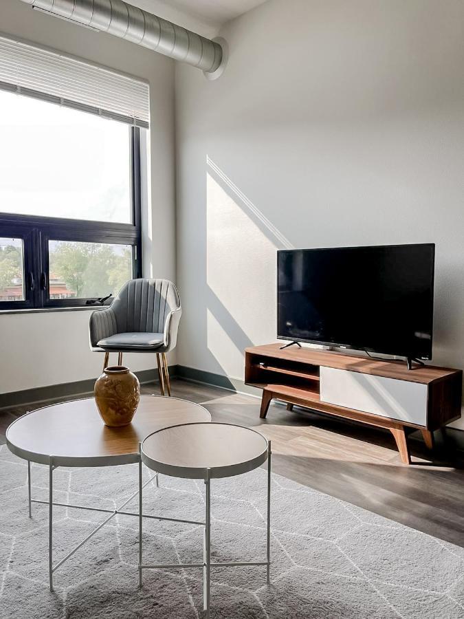 Modern 1BD/1BA Des Moines Apartments Exterior foto